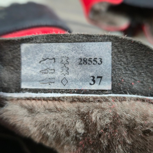 BRUNATE Red Suede Shearling Lined Ankle Boots Women's Size 37 Made in Italy - Picture 14 of 14